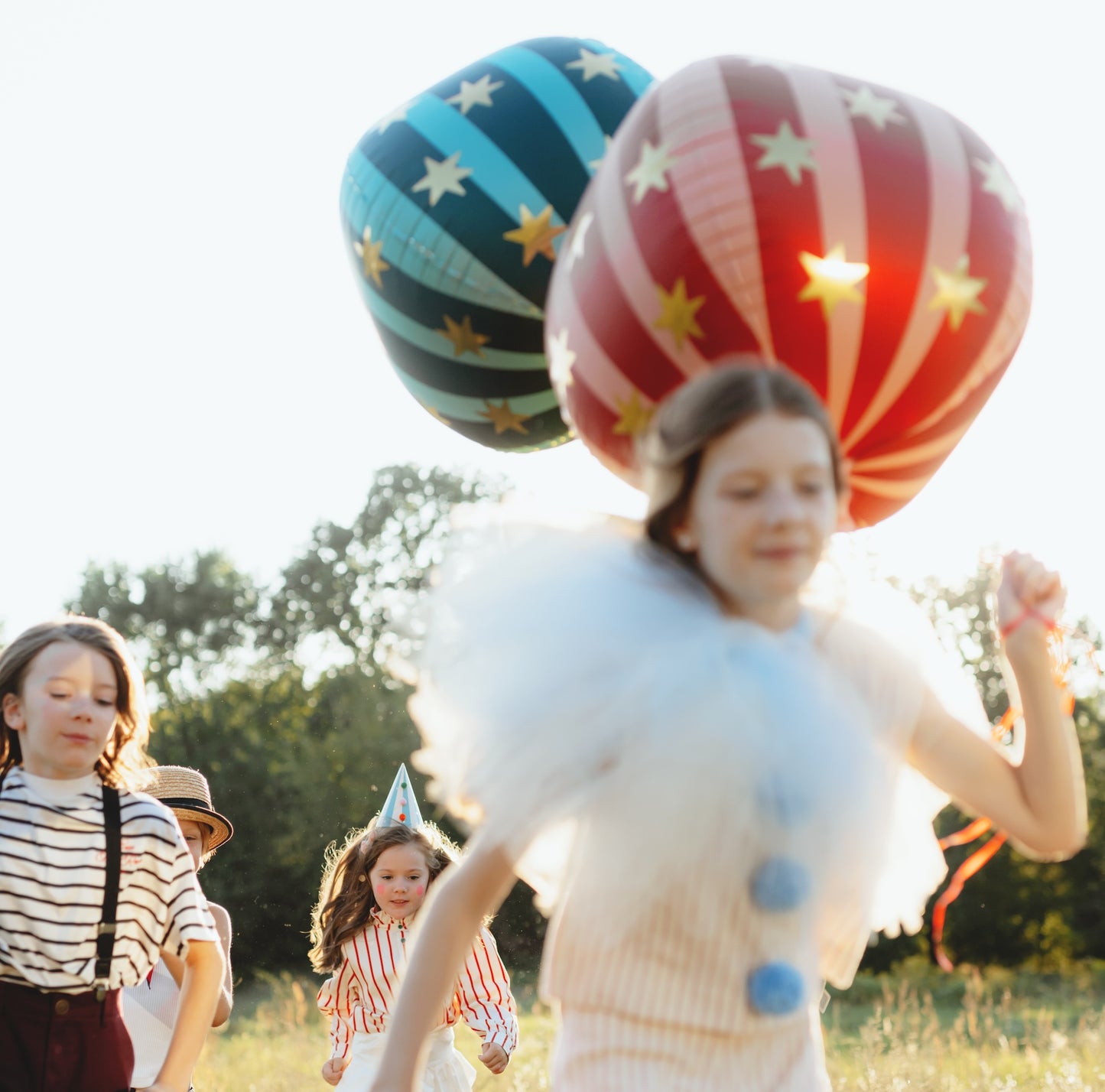 GREEN STRIPED GLOBE SHAPED FOIL BALLOON