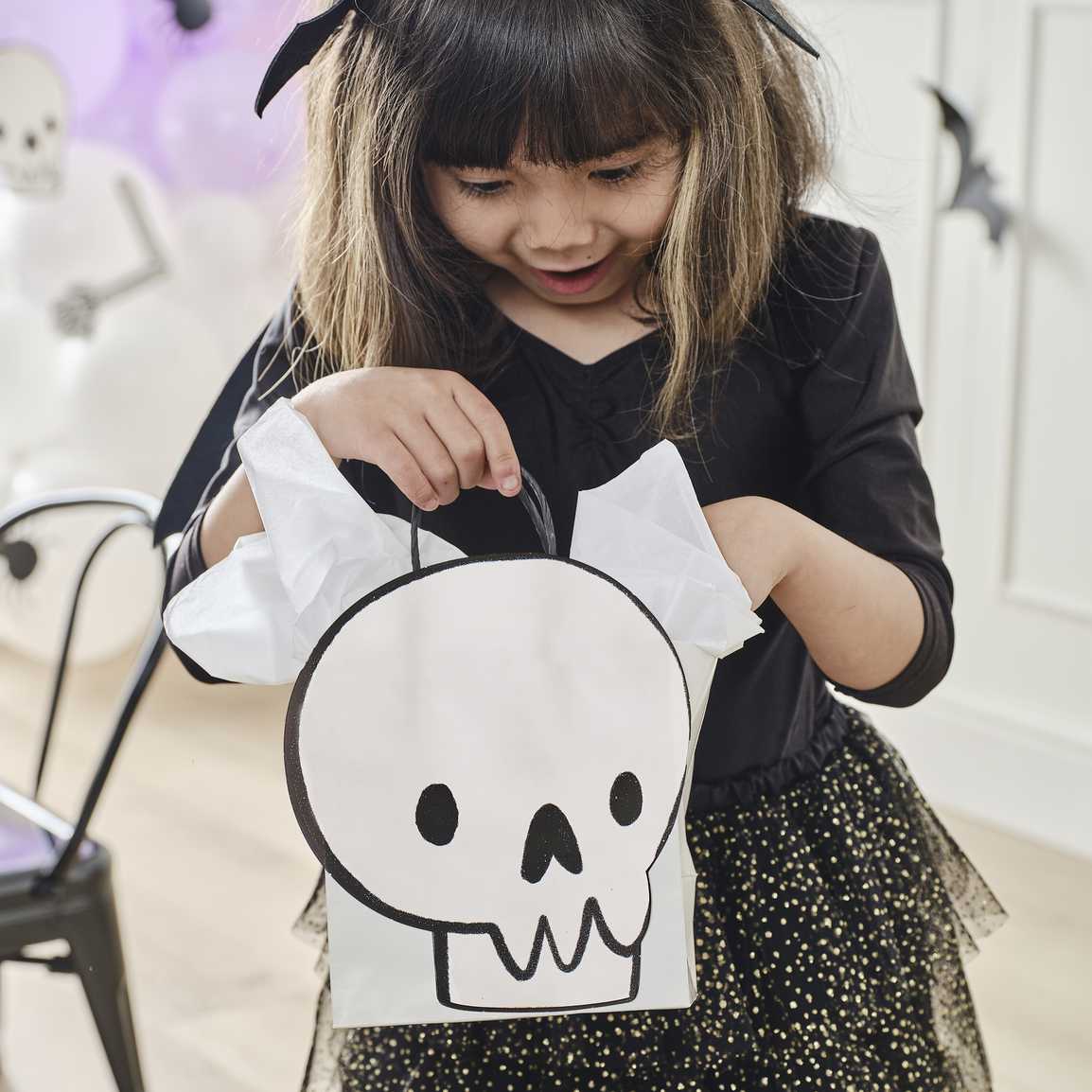 SKULL PAPER PARTY BAGS [6 PCS]