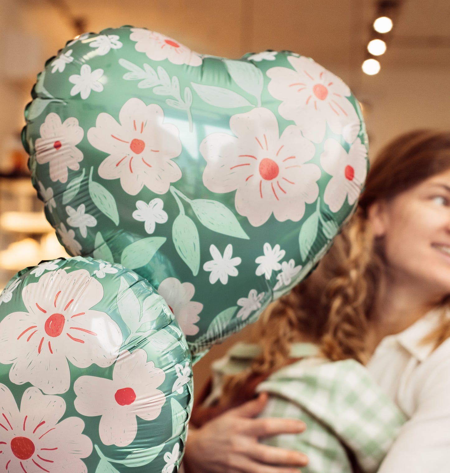 FLOWER HEART 18'' FOIL BALLOON