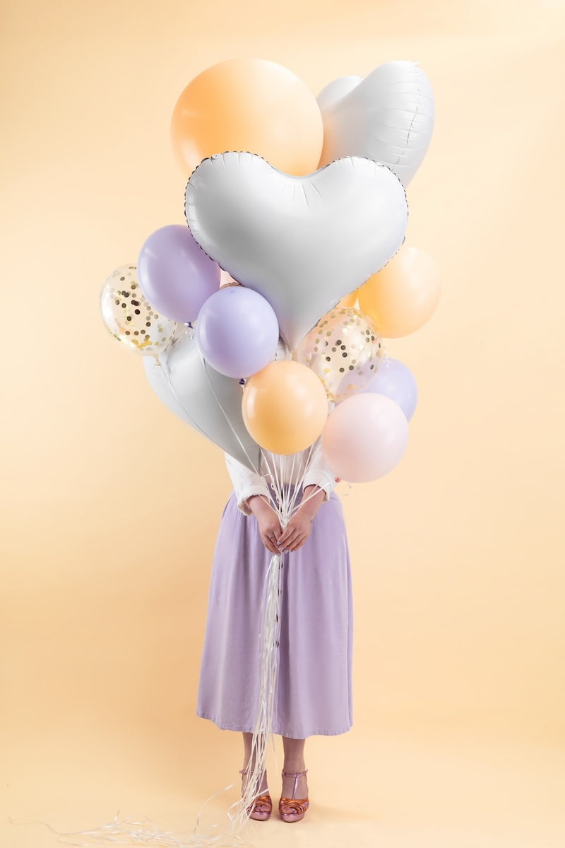 WHITE HEART FOIL BALLOON