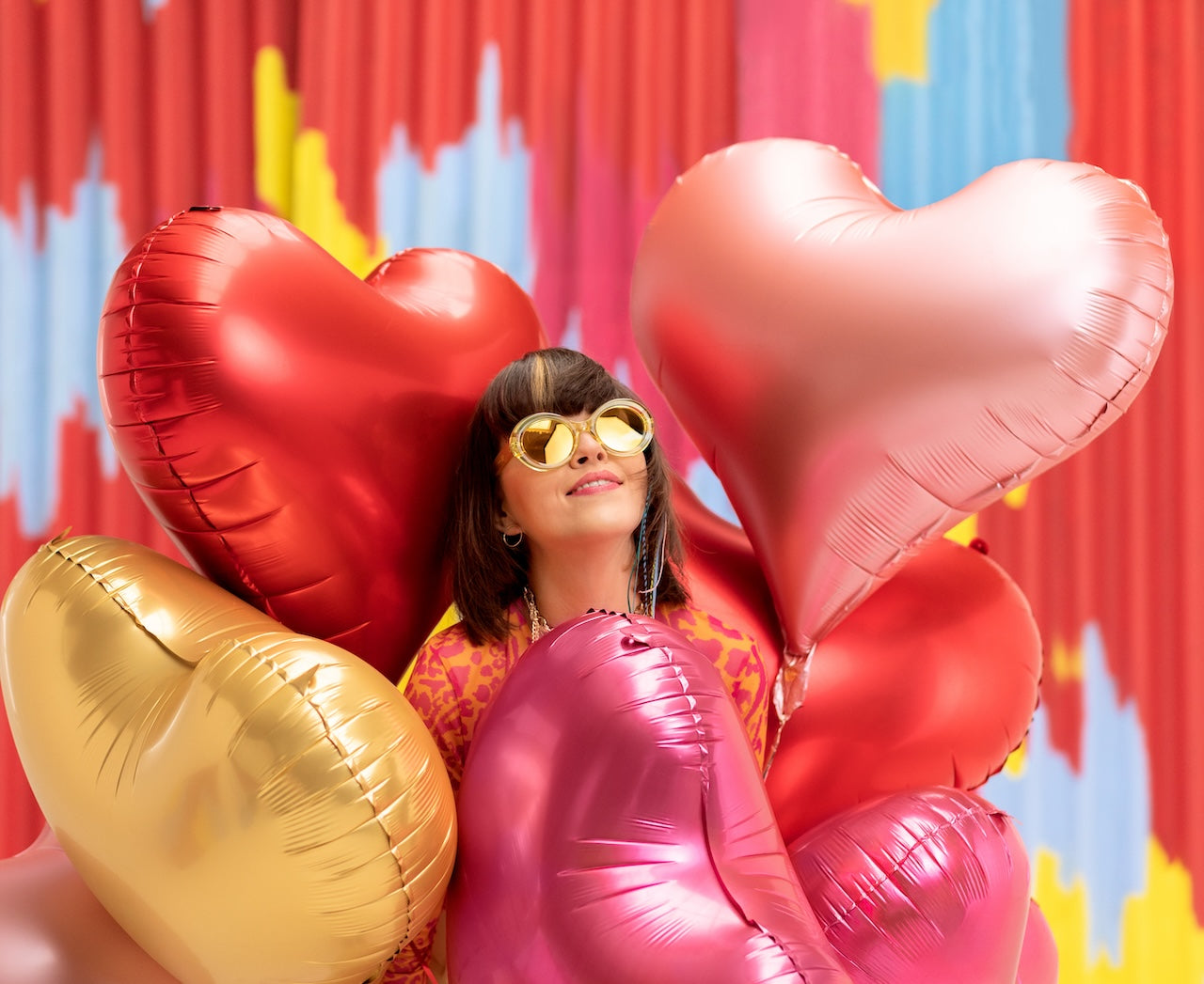 RED HEART FOIL BALLOON