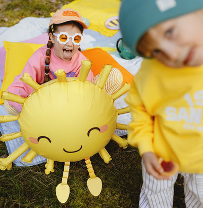 SUN STANDING FOIL BALLOON