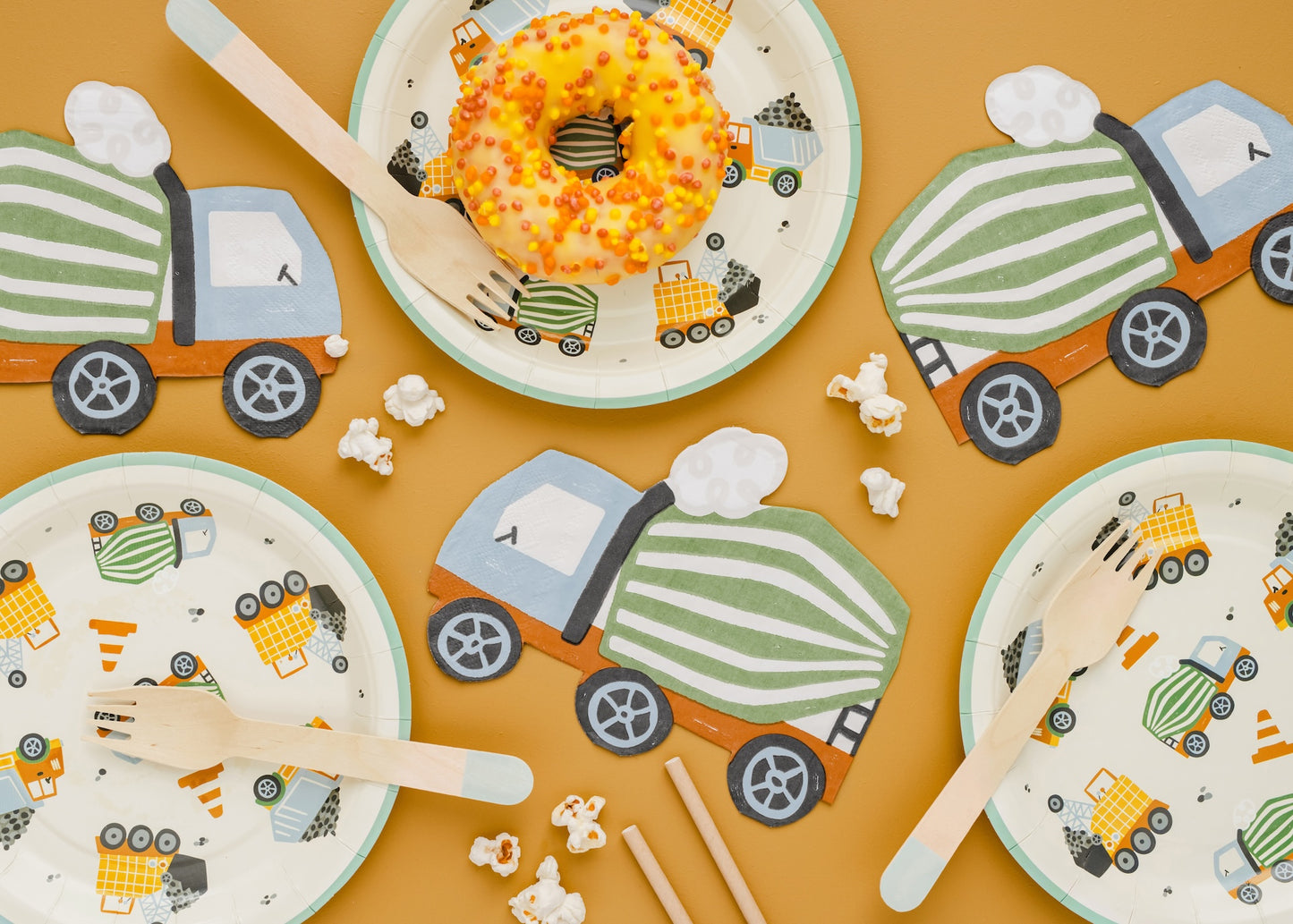 CONSTRUCTION PLATES [SET OF 6]