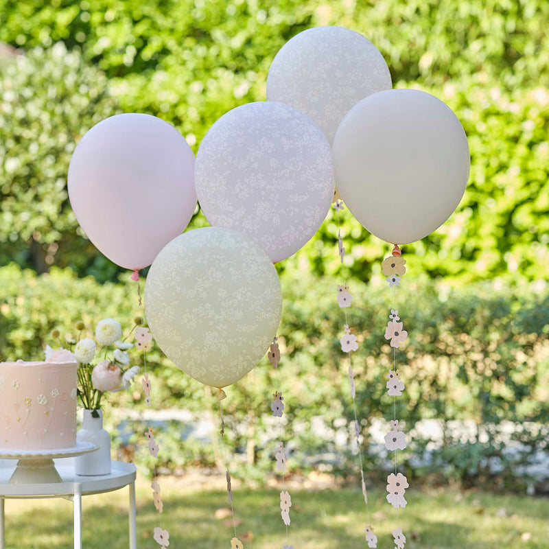 PASTEL FLOWER BALLOON BUNDLE WITH FLORAL BALLOON TAILS [5 PCS]