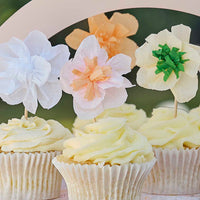 TISSUE PAPER FLOWER CAKE TOPPERS