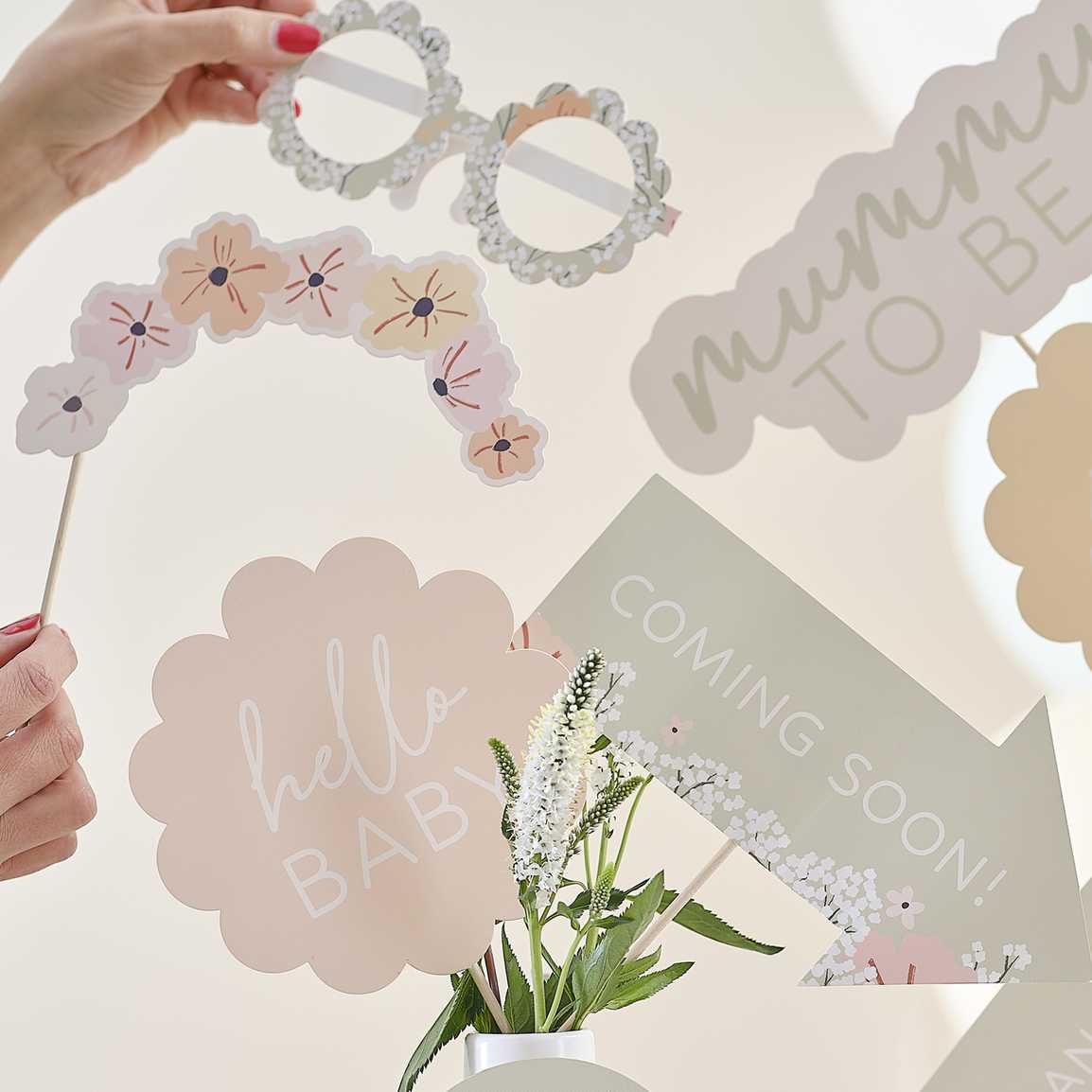 FLORAL BABY SHOWER PHOTO BOOTH PROPS